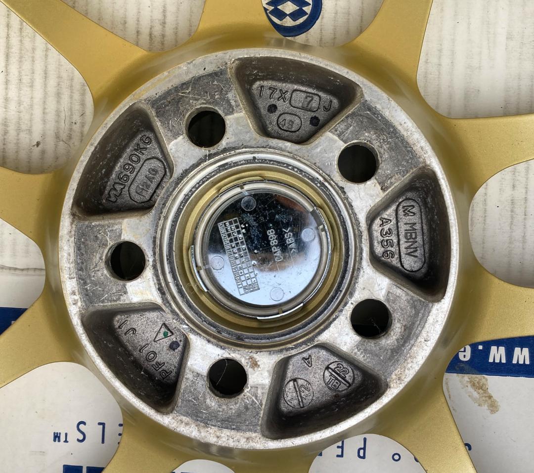 ENKEI エンケイ PF01 17インチ 7J +48 5穴 PCD100