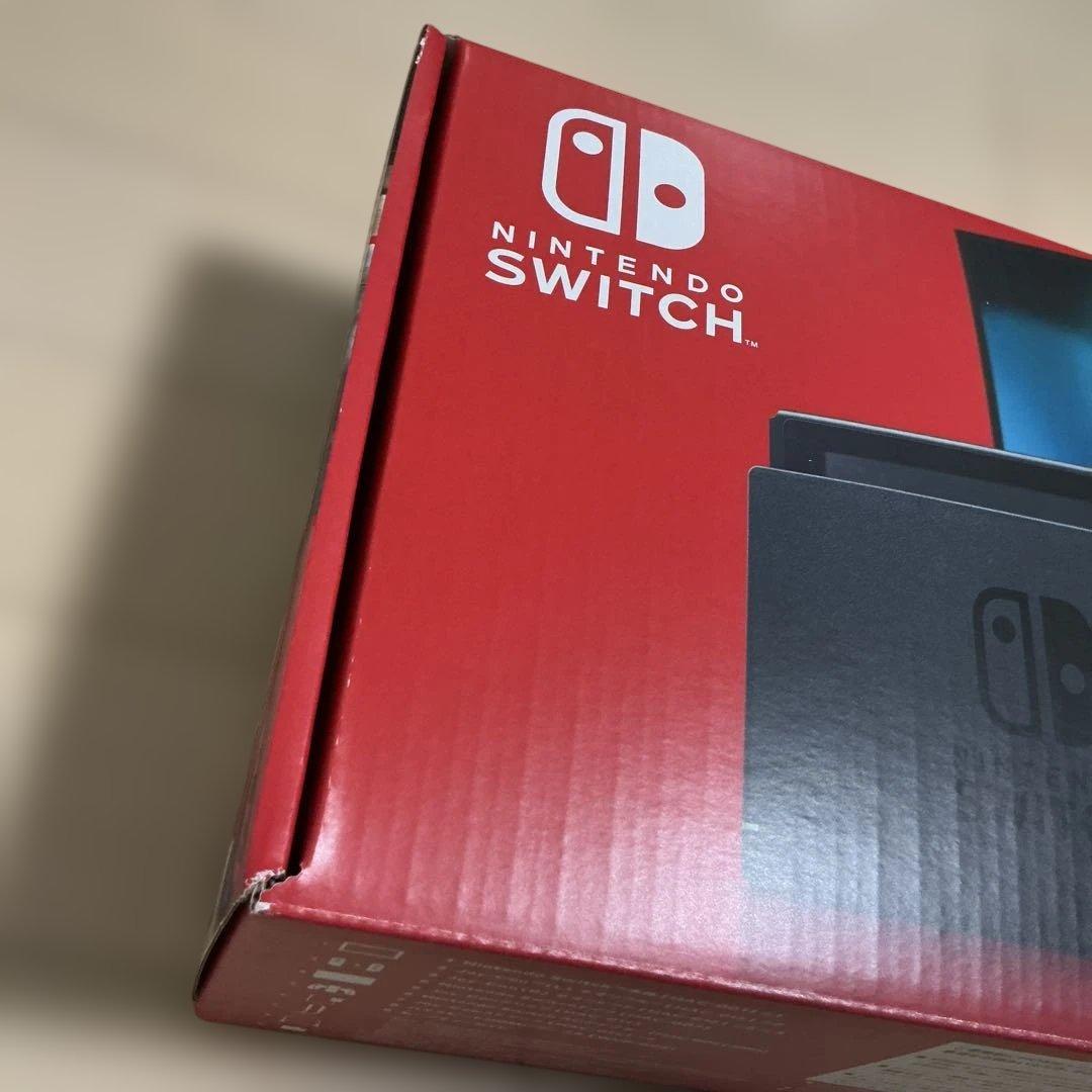 Nintendo Switch 本体　周辺アクセサリ +充電スタンド、収納ケース
