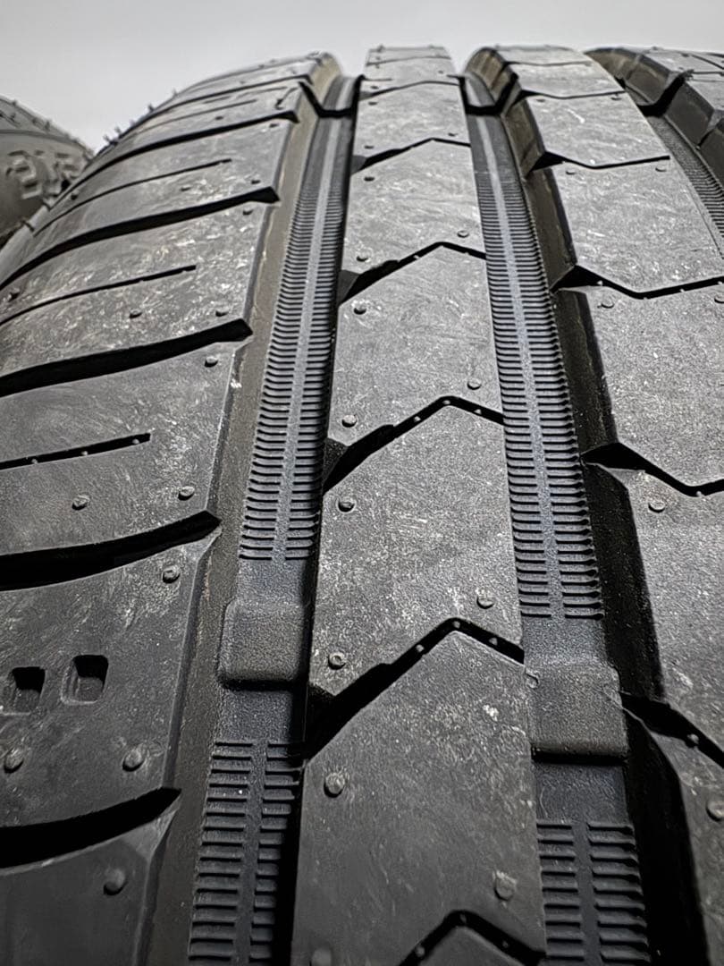 【送料込み】美品2本セット　215/45ZR17 2024年製フォースランド
