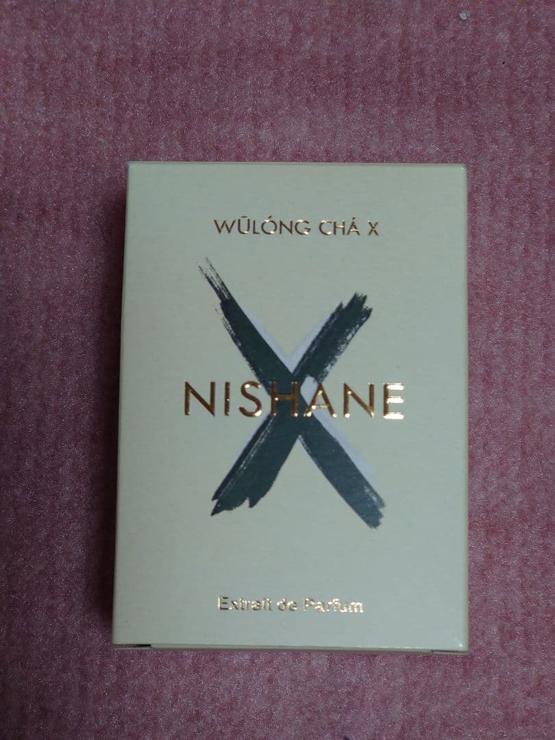 NISHANE ウーロン茶 X Extrait de Parfum 15ml