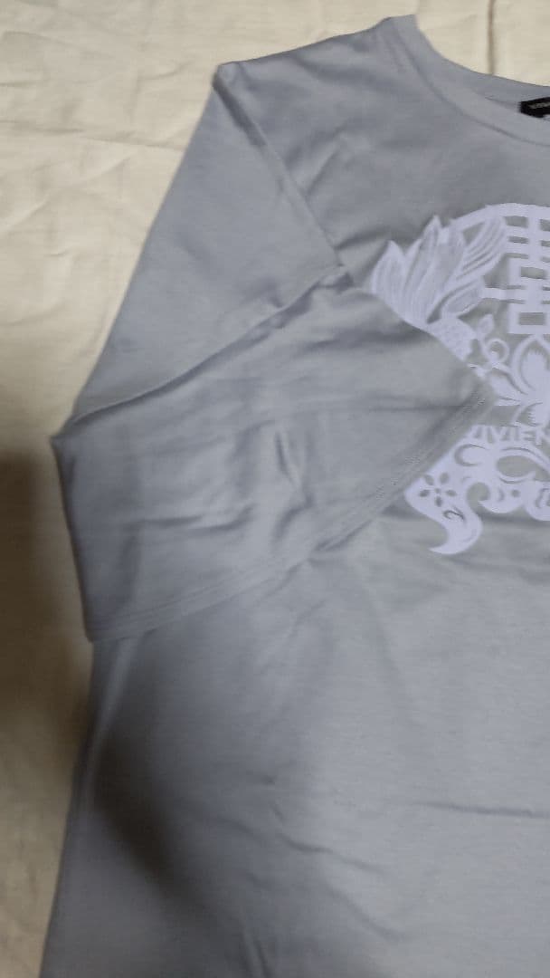 VIVIENNE TAM金魚フォームプリント Tシャツ　38
