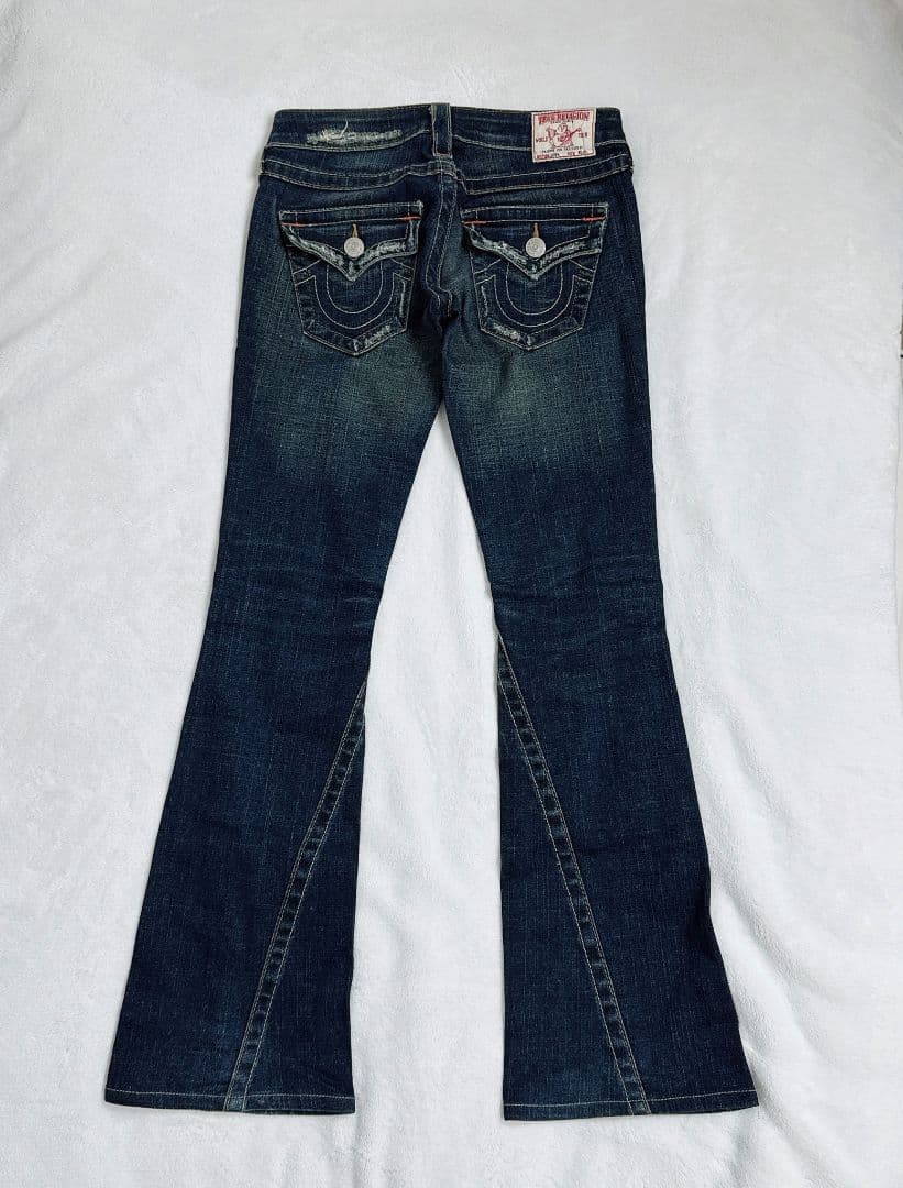 TRUE RELIGION　トゥルーレリジョン　デニム　ダメージ　ブーツカット