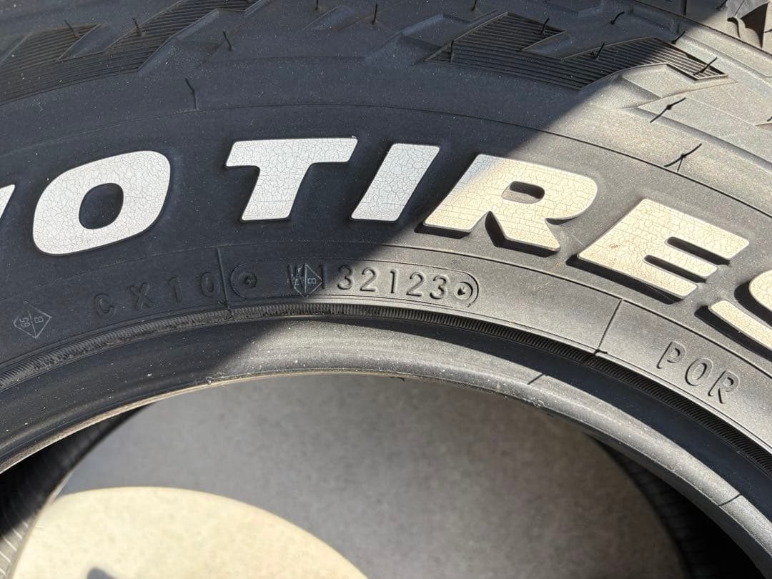 【スペア使用】225/70R16 TOYOタイヤ オープンカントリー RT １本