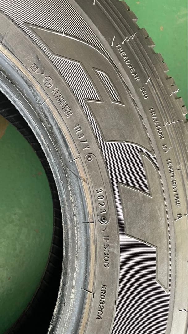 ダンロップグラントレックAT 265/65R17 バリ山　23年製造