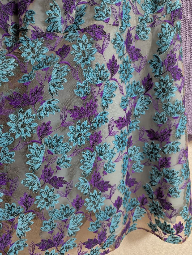 ♥浜辺美波さん着用♥♥刺繍♥グレースコンチネンタル