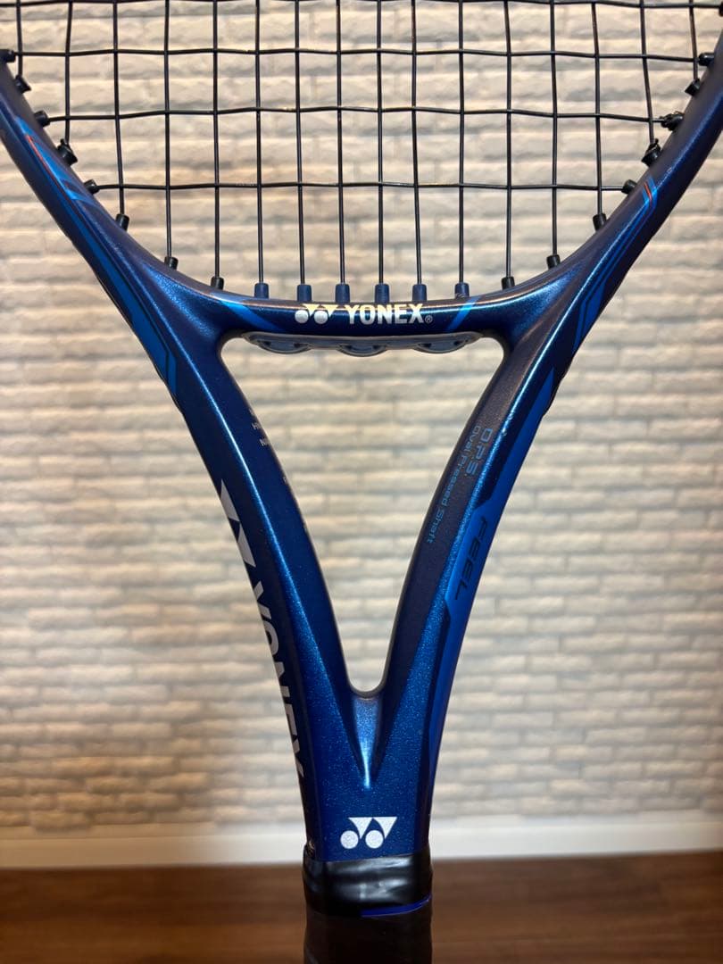 【軽量•初心者向け】YONEX EZONE FEEL テニスラケット