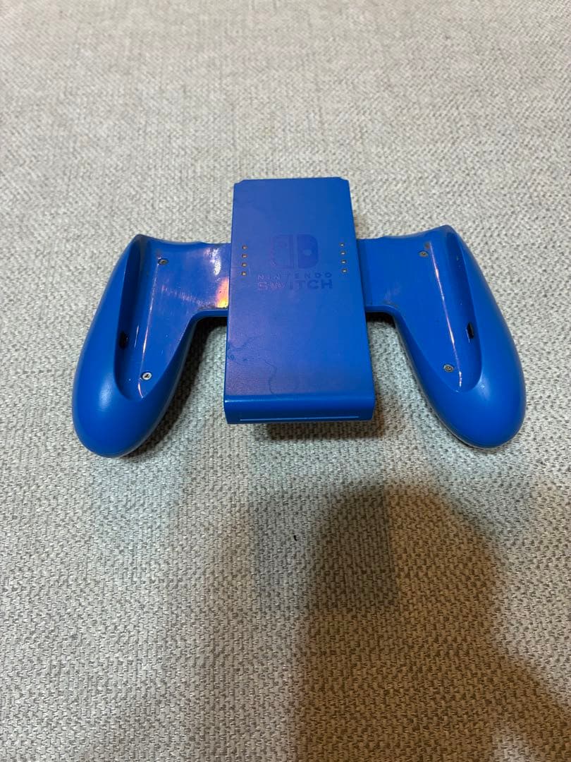 【値下げ中】Nintendo Switch 本体 付属品完備　マリオレッド