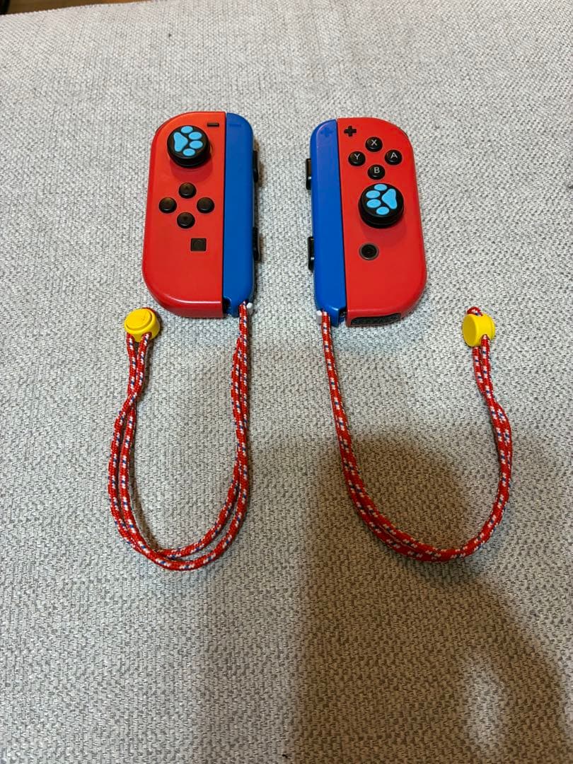 【値下げ中】Nintendo Switch 本体 付属品完備　マリオレッド