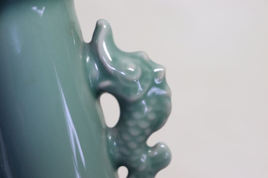 時代　青磁　双魚耳瓶　送料込み0831