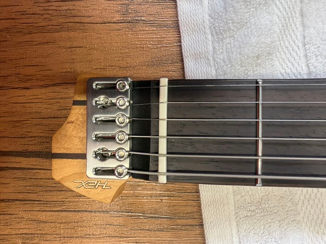 【純正Fishman搭載】HEX N600 ヘッドレスギター｜美品