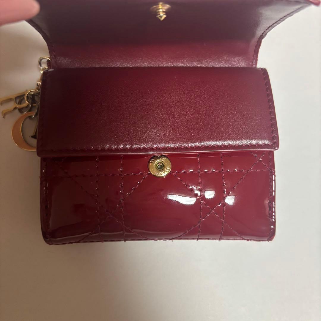 Lady Dior ロータスウォレット