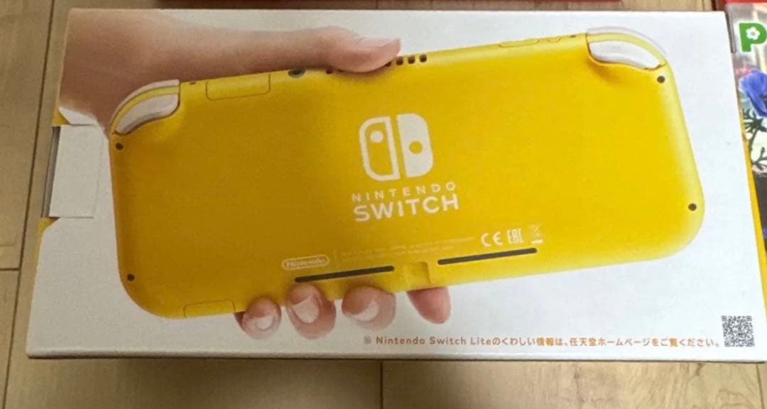 新品 ニンテンドースイッチ 国内専用 &ニンテンドースイッチライト ソフト4本
