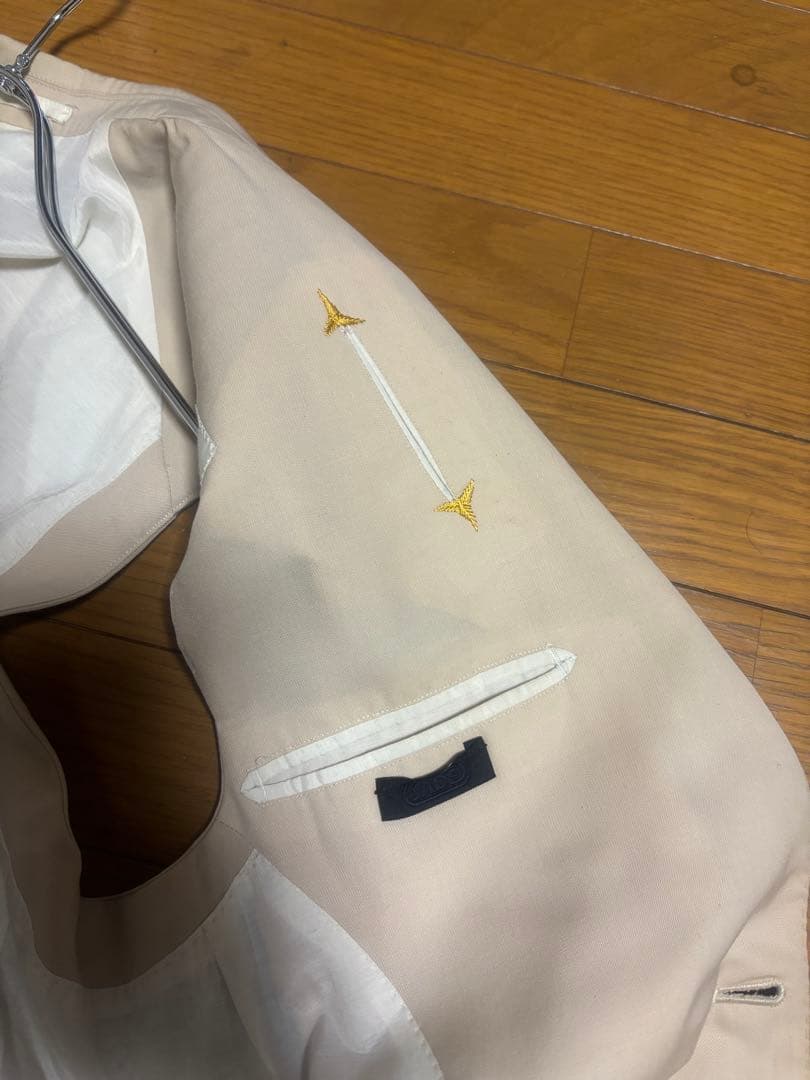 トップス SADE VE01