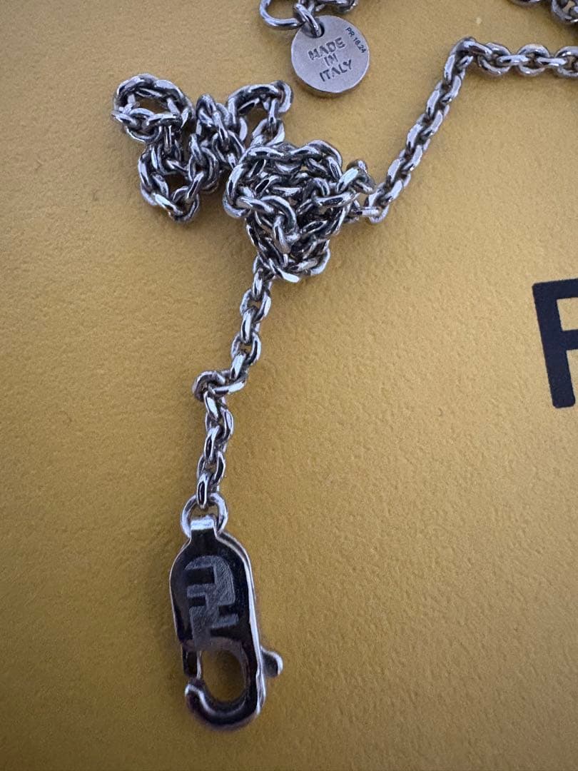 希少 最安値 正規 FENDI FFネックレス ブルー 定価67000