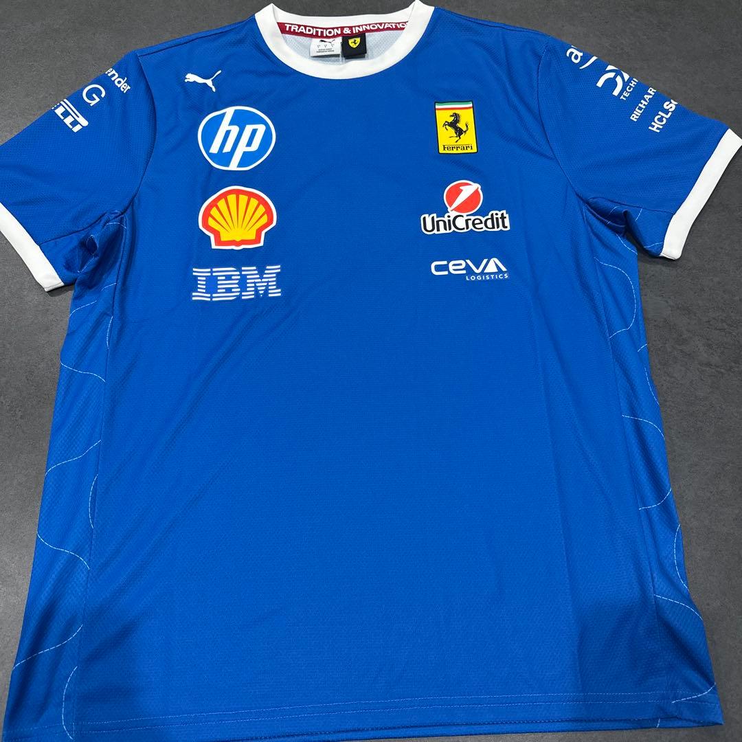 F1 Tシャツ　フェラーリ　限定色　青