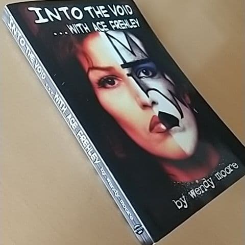 INTO THE VOID WITH ACE FREHLEY エースプレーリー
