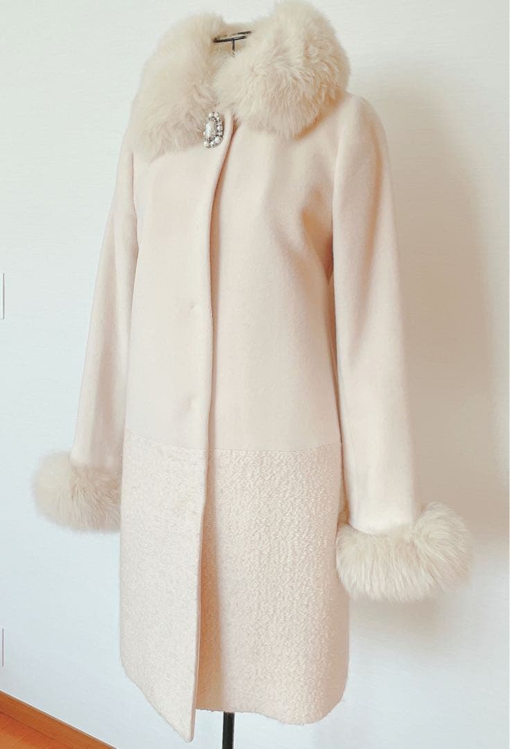 美品♡JUSGLITTY フォックスファー付き 切り替えアンゴラコート