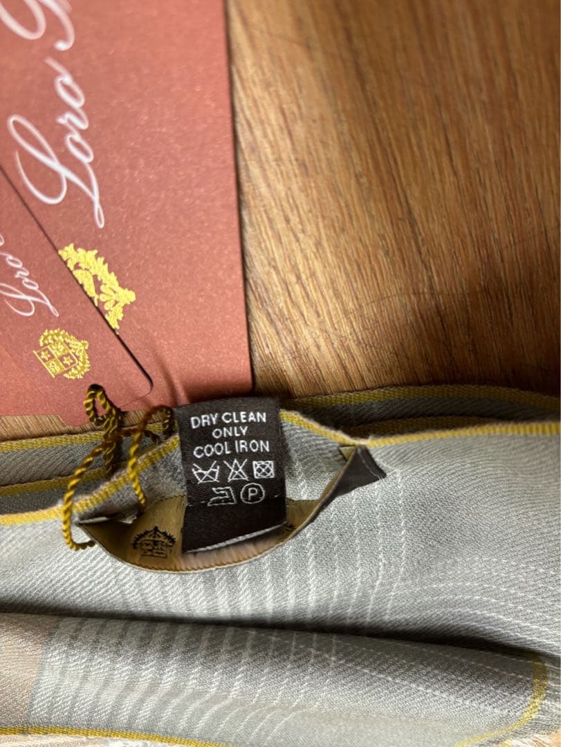 Loro Piana 100%カシミヤ ストール