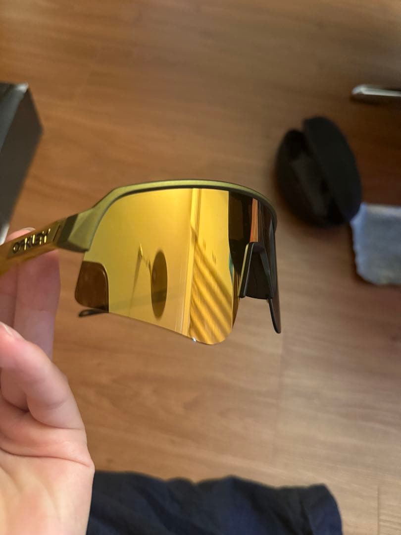 希少　OAKLEY スポーツサングラス ゴールド　PLIZM