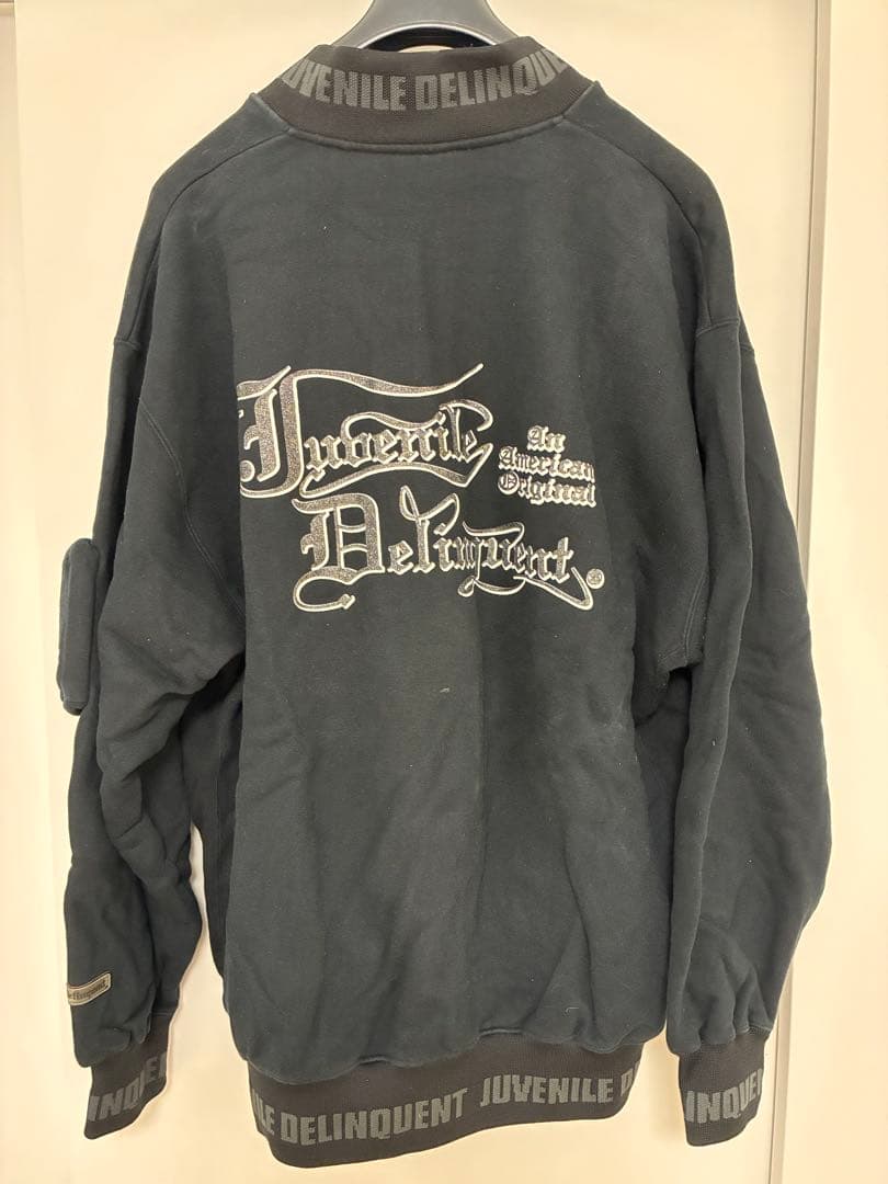 Juvenile Delinquent ジップスウェット ブラック