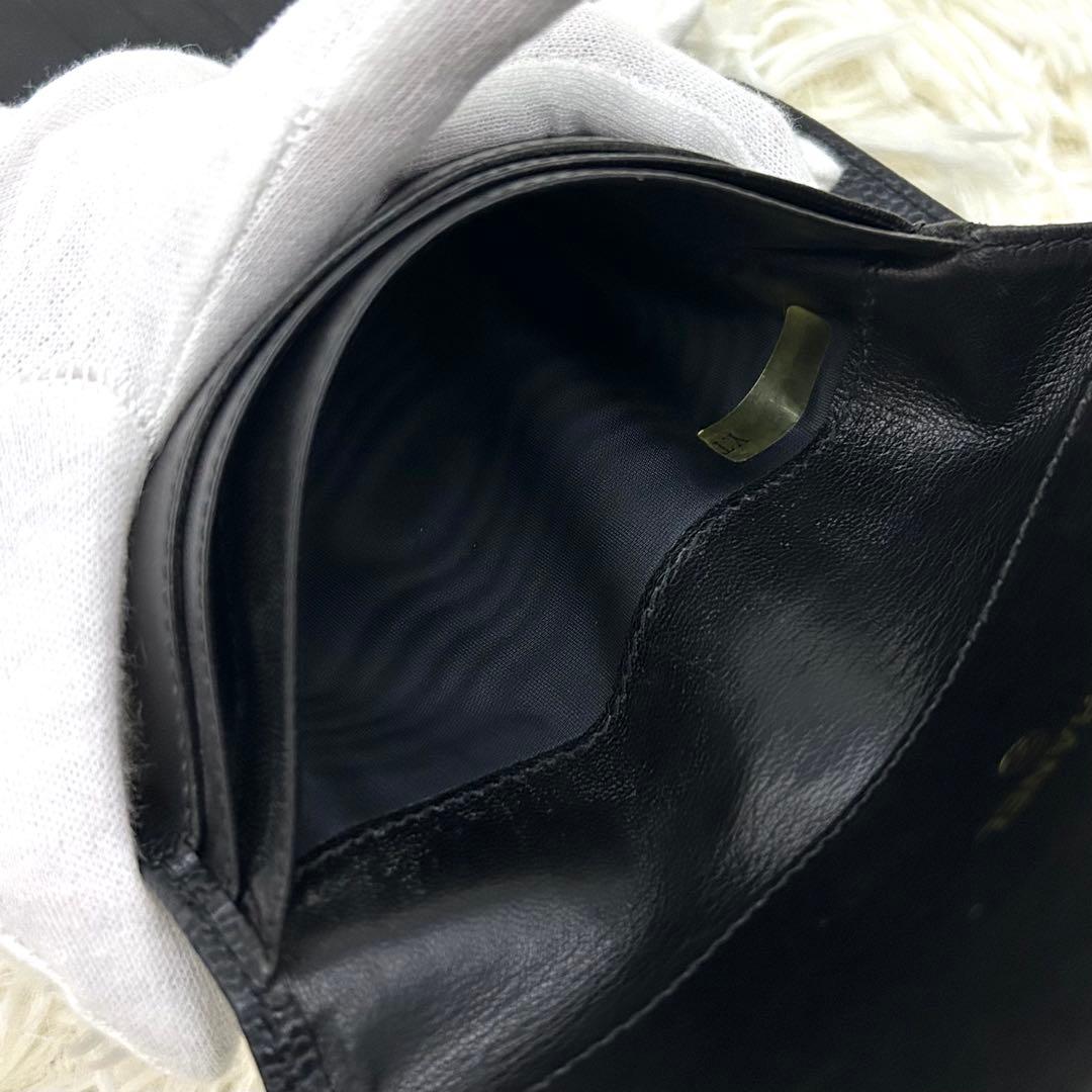 【美品】CHANEL シャネル ココマーク キャビアスキン 三つ折り財布