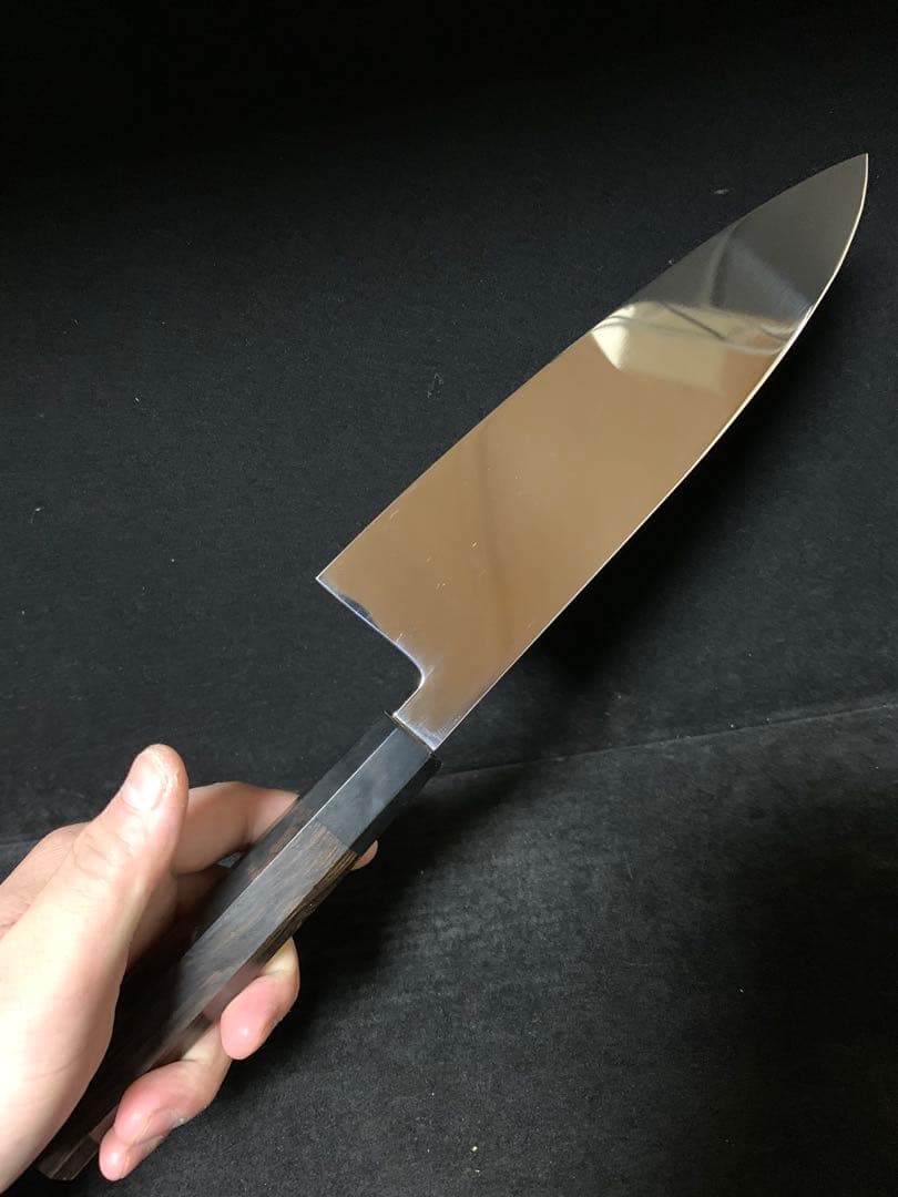 包丁　出刃　7寸　鏡面研磨　切味抜群　箱付　未使用品
