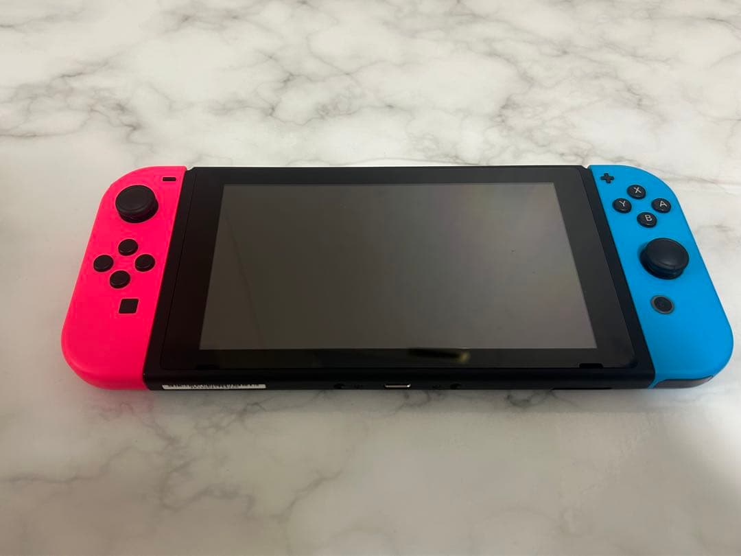 Nintendo Switch本体　ゼルダの伝説ケース付き