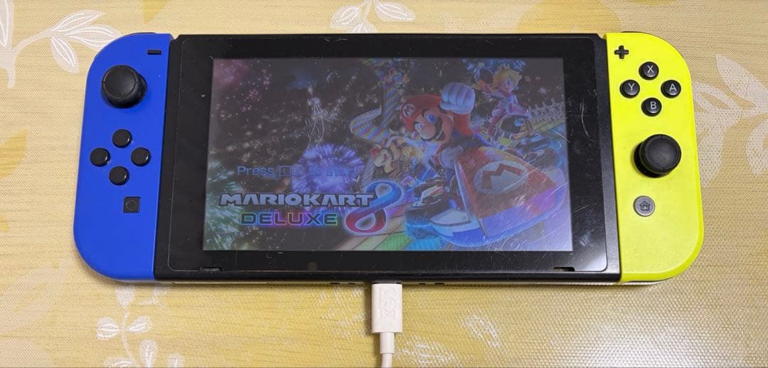 Nintendo Switch 本体　ジョイコン　ジャンク品