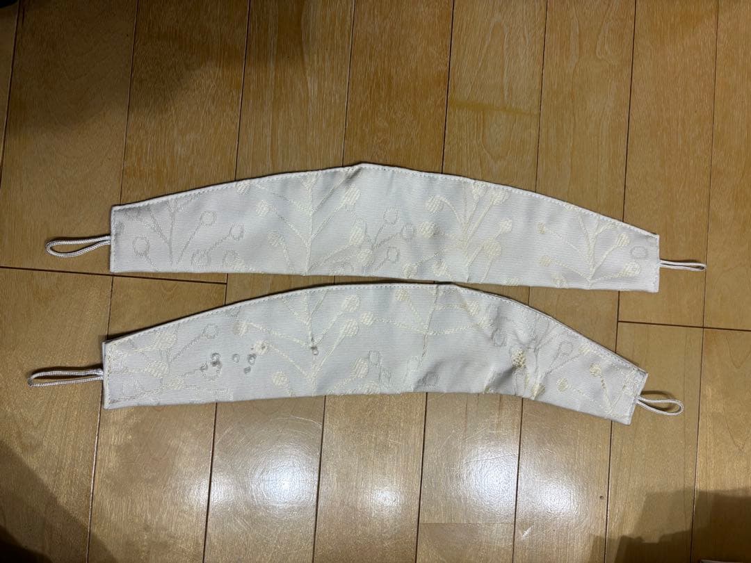 〈中古美品〉ニトリ ミスト3 カーテン 100X135 2枚セット　レース付き