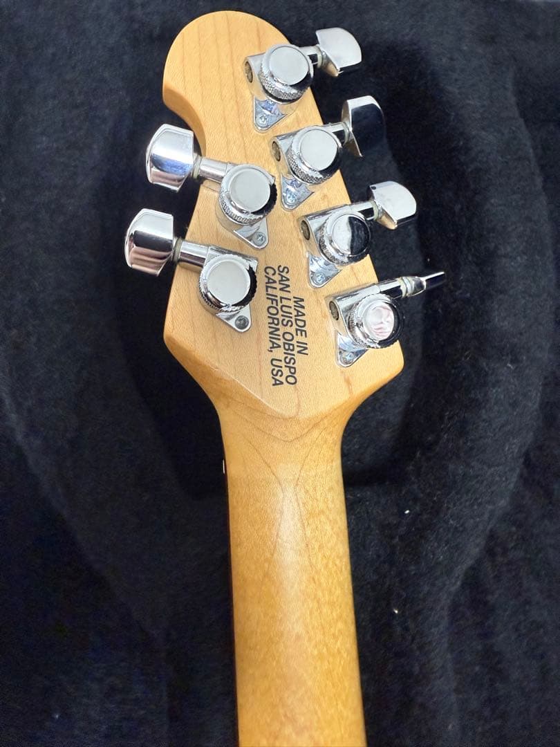 MUSIC MAN Silhouette HSH 2009年製 piezo付き
