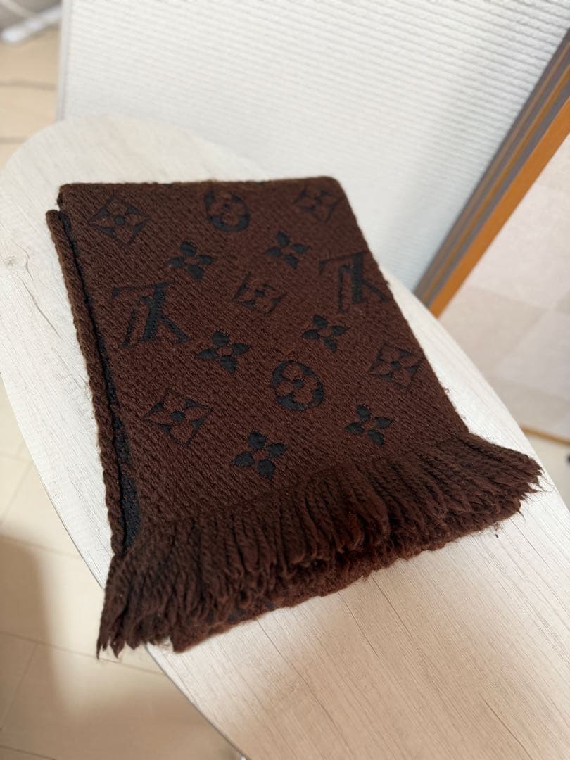 LOUIS VUITTON ブラウン マフラー