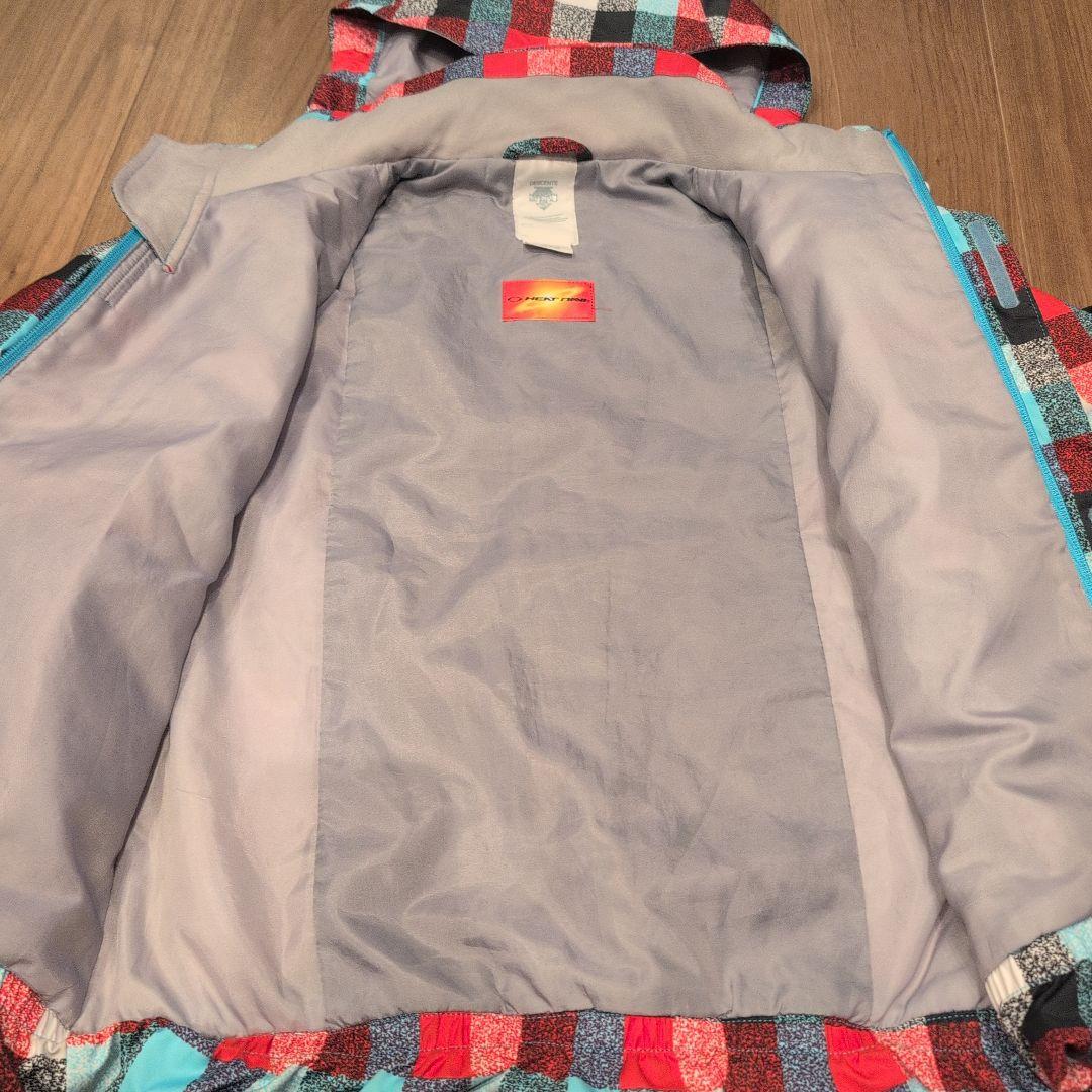 【値下げ】デサント　DESCENTE 140 130　スキーウェア　スノボウェア