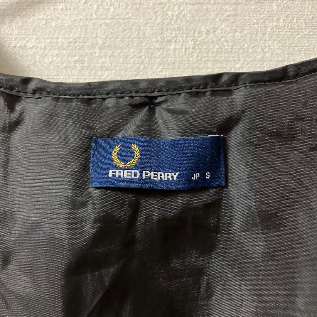 FRED PERRY ビンテージ風モッズコート取り外し可能裏地、ファー付き