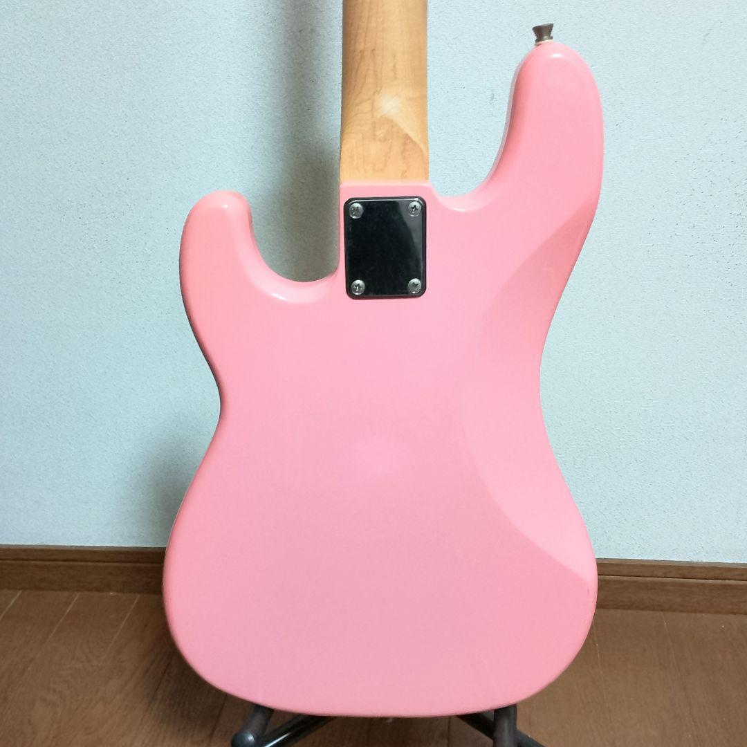 Photogenic　PRECISION TYPE　エレキベース　ピンク