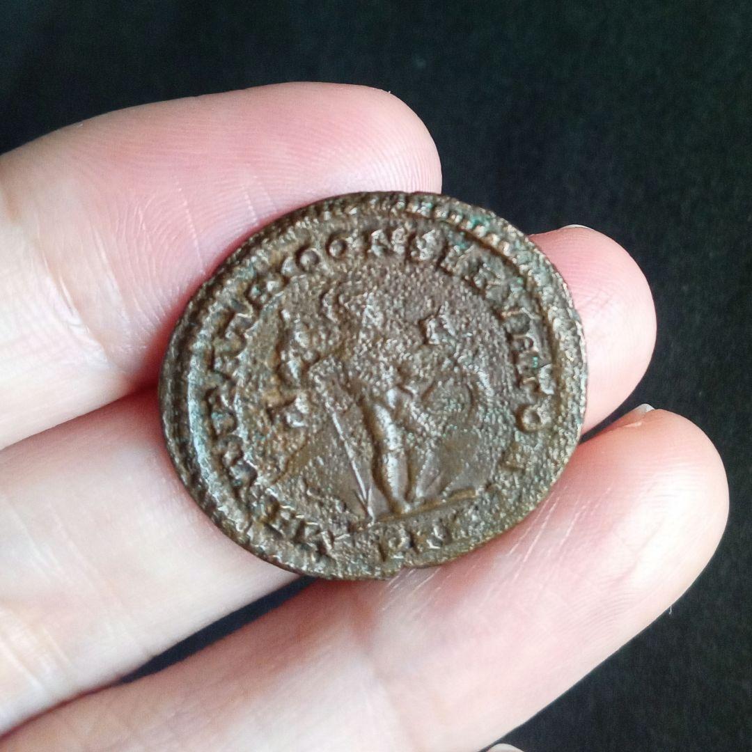 ローマ帝国　銅貨　大判　２７mm　コンスタンティヌス大帝 (１世)