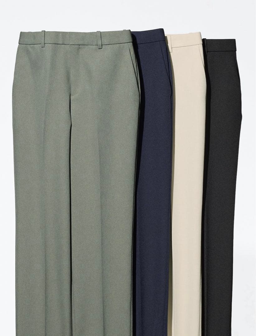 ユニクロ　UNIQLO 感動ジャケット　パンツ　美品　　完売品