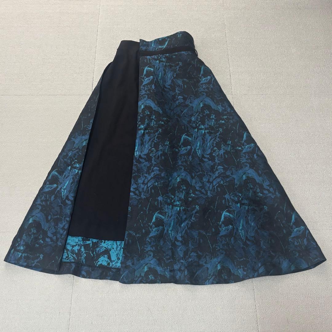 【美品】HARE ハレ　ガラキリカエフレアスカート　ネイビー　ブルー　ロング