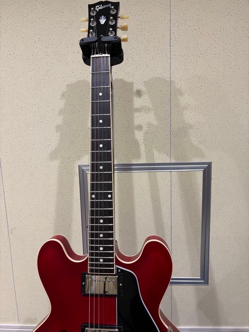 ギター Gibson ES-335 SATIN CHERRY