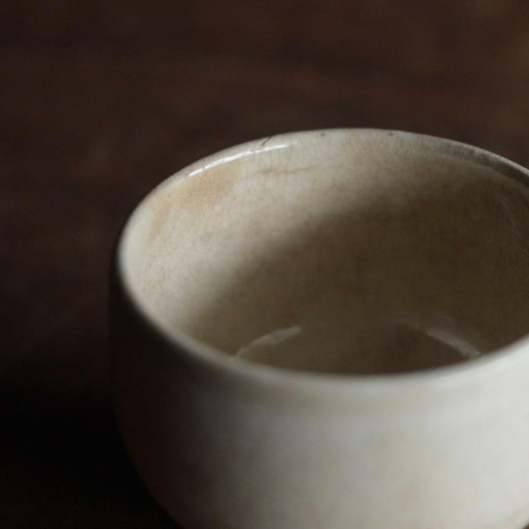和製 無地刷毛目 大盃 ぐい呑み 小碗 茶碗 杯 古道具 アンティーク