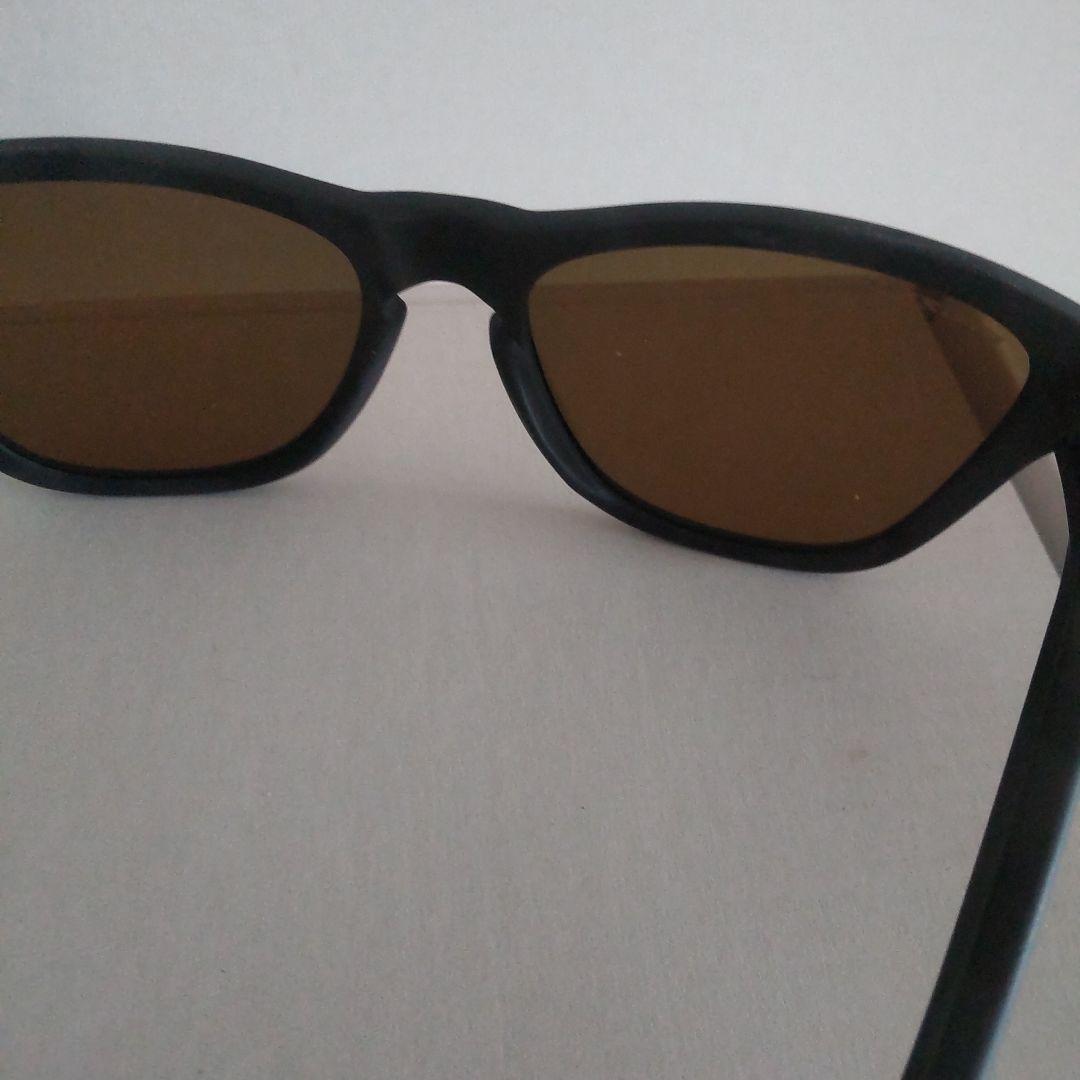 Oakley オレンジレンズ サングラス