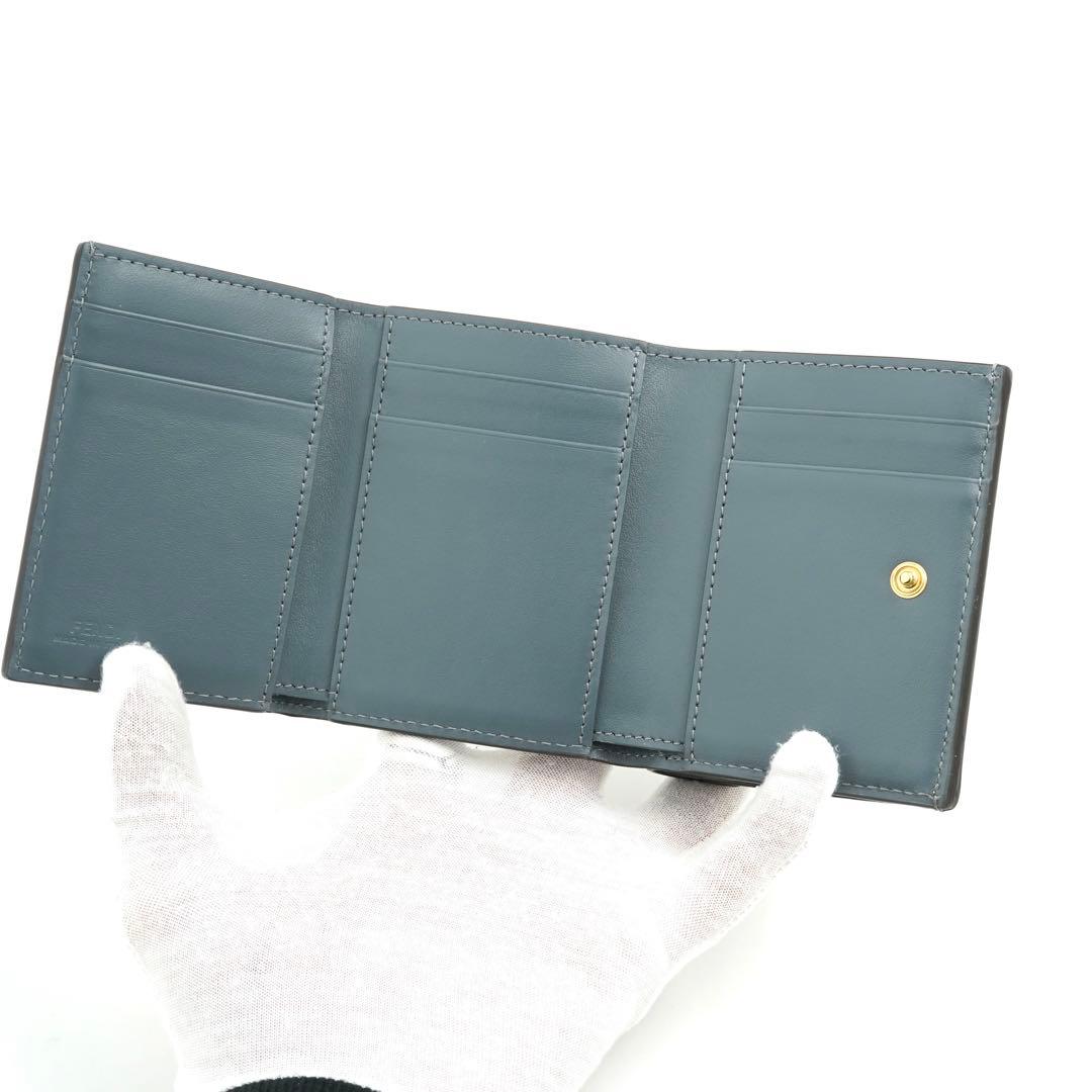✨現行・未使用展示品・付属品完備　FENDI ミニ財布　ズッカ　FFダイヤモンド