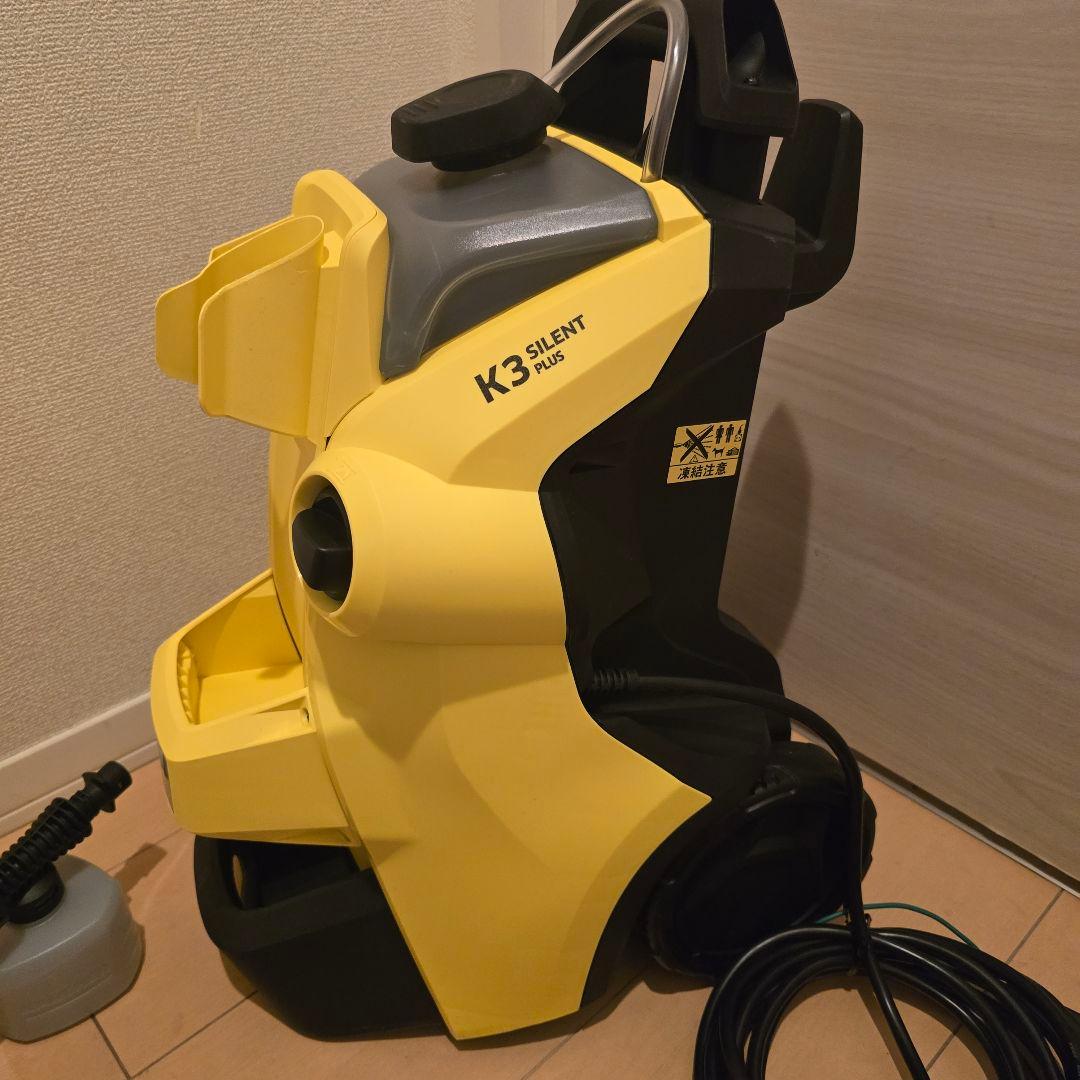 ケルヒャーの家庭用高圧洗浄機 K3サイレントベランダ極美品