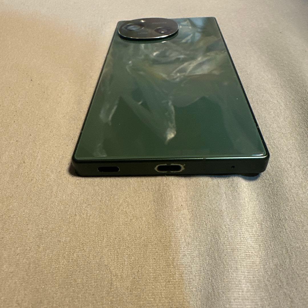 SHARP AQUOS R9 docomo SIMフリー グリーン 2