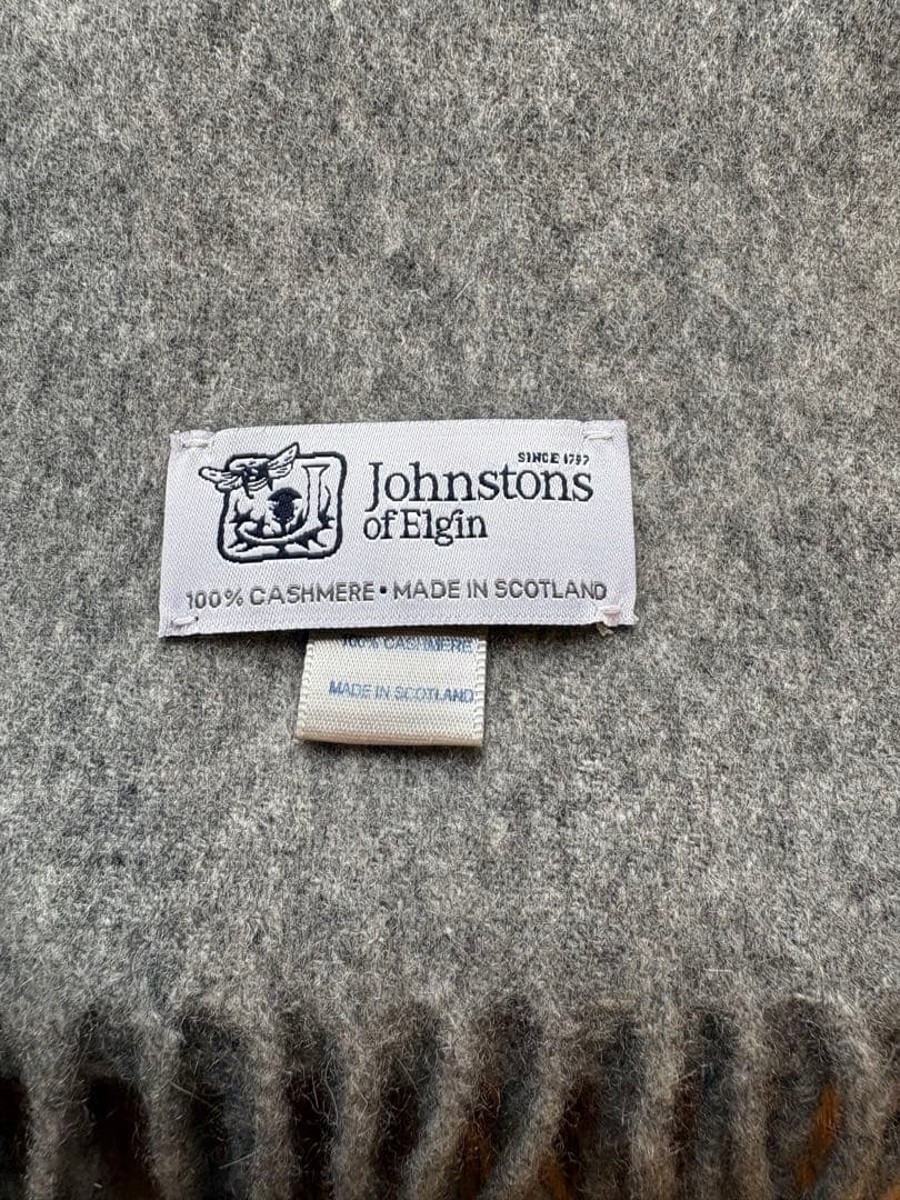 Johnstons of Elgin カシミヤ　100% マフラー 男女兼用