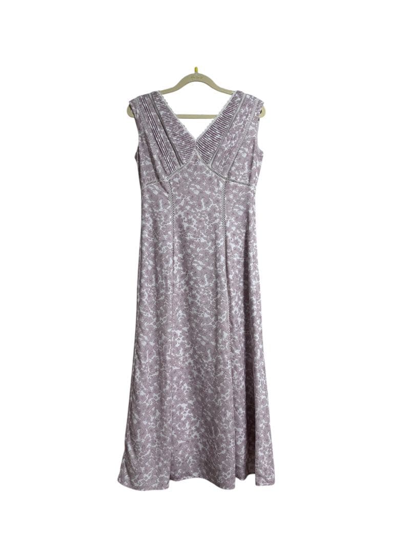 ワンピース Lace Trimmed Floral Dress / nude rose
