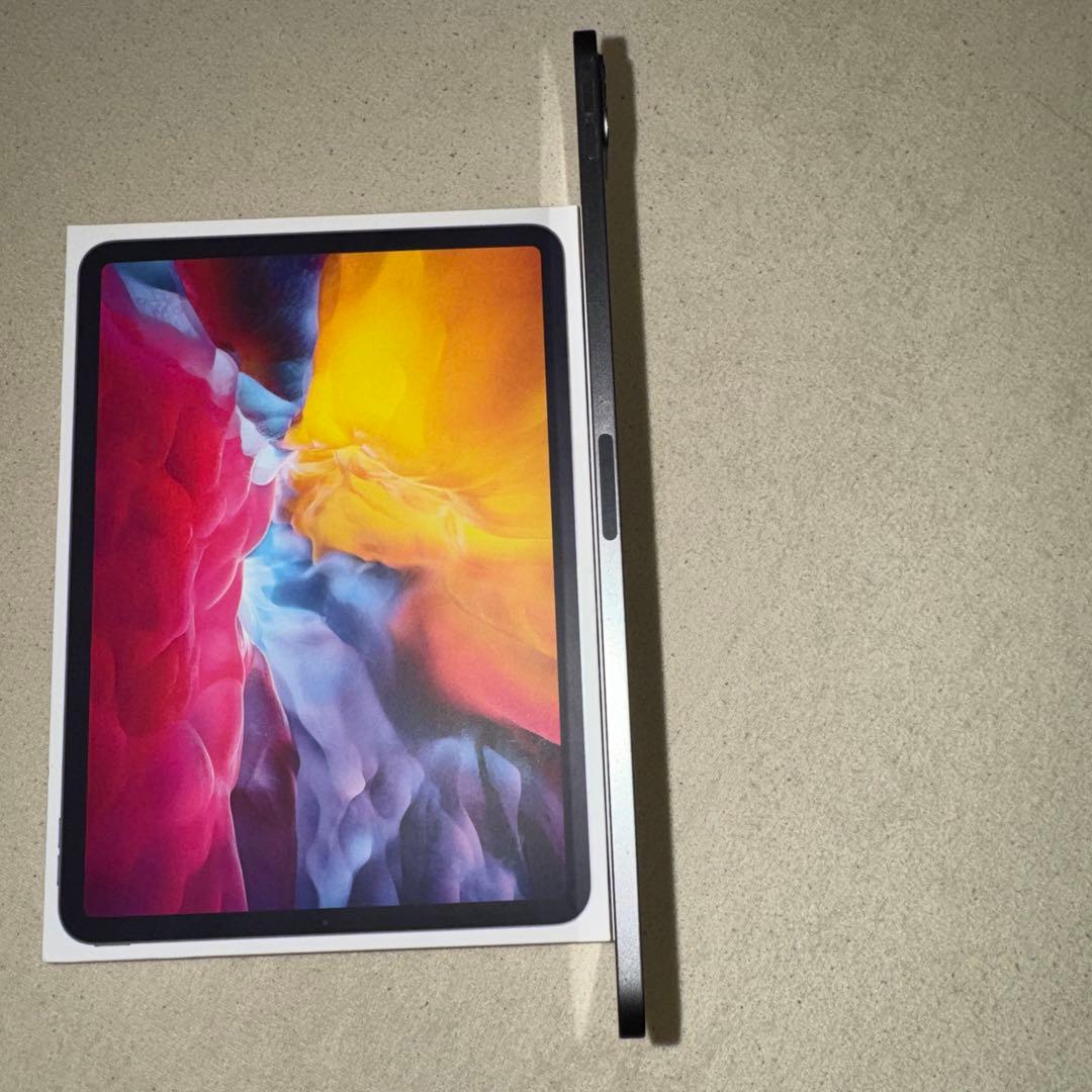【美品】iPad Pro 第2世代 11インチ