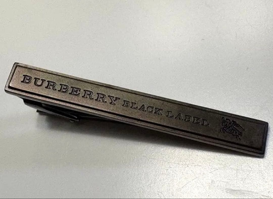 BURBERRY BLACK LABELタイピン&カフスセット