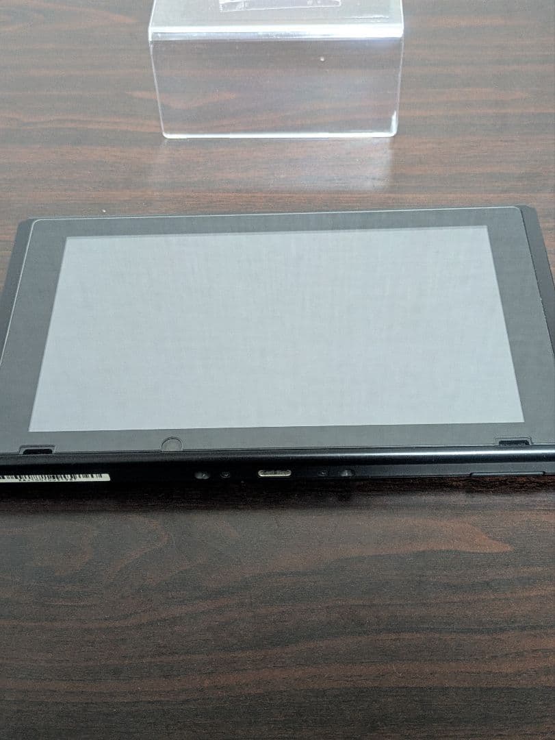 【極美品】Nintendo Switch 本体 液晶のみ