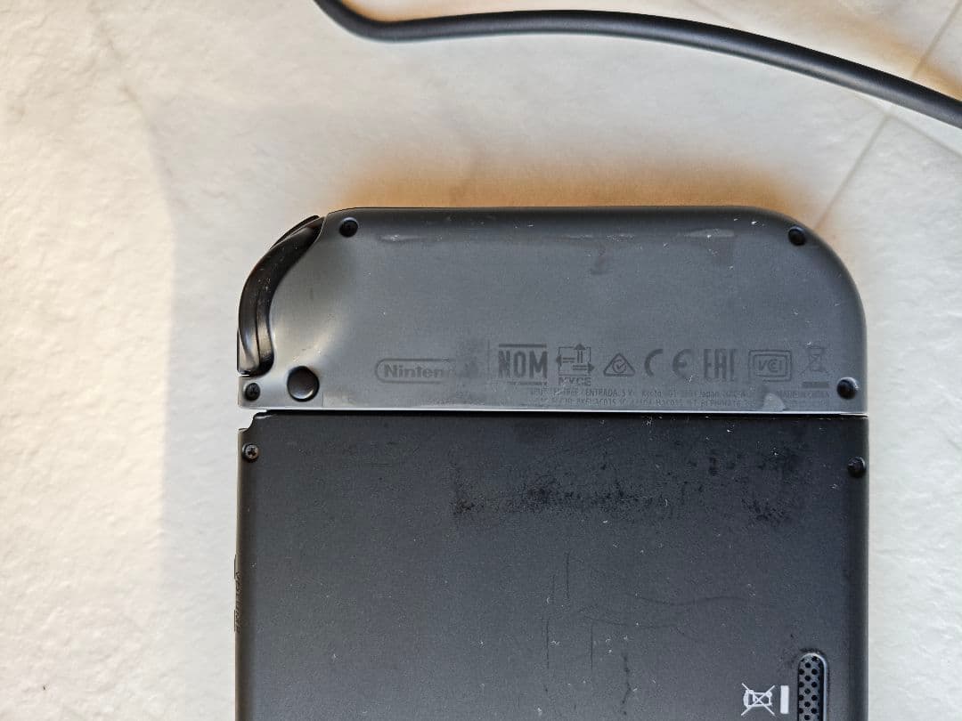 Nintendo Switch 本体　中古品