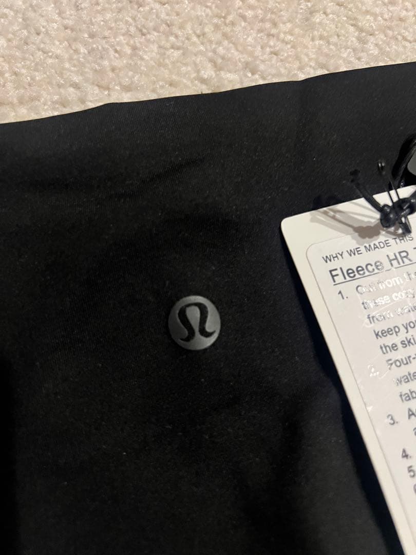 lululemon 未使用　Fleece HR Tight 26 ヨガレギンス
